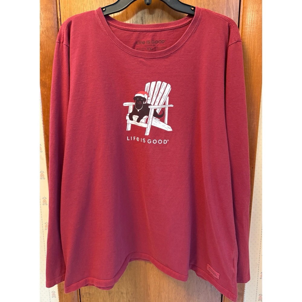 Life Is Good Women's Maroon Black Lab Adirondack Chair Long Sleeve Tee